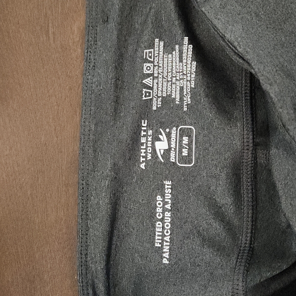 Gray Leggings Capri - Picture 2 of 2